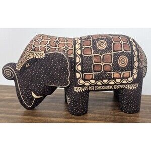 Javanese Batik Balsa Hand Painted Wood Elephant Trinket Box 7"x4" Indonesia